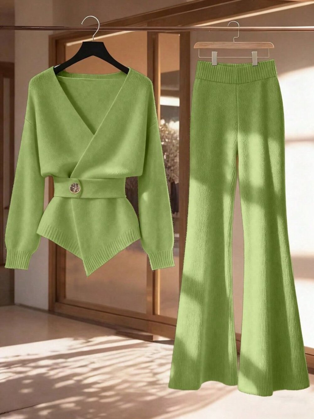 Green Elegant Women's Two-Piece Knitted Sweater Set